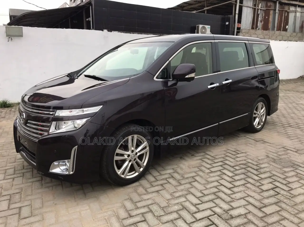 Nissan Elgrand 2013 Black