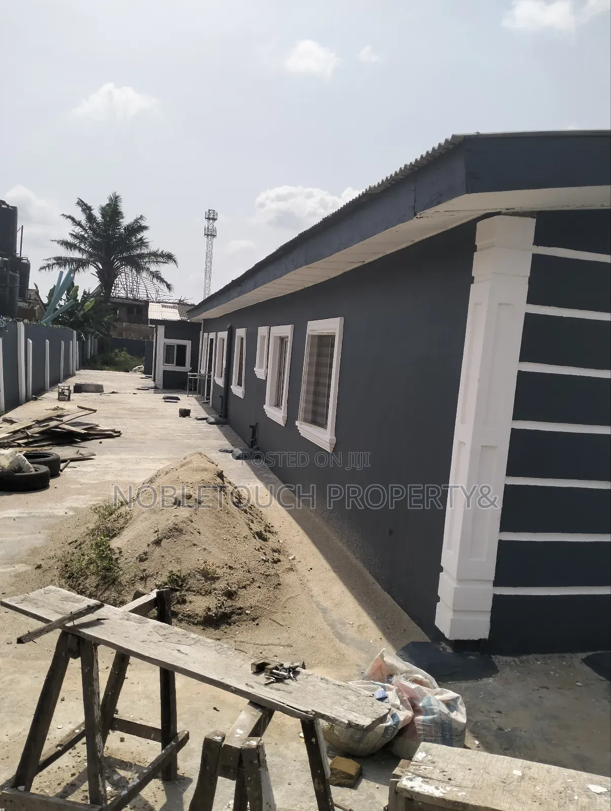 1bdrm Bungalow in Ikotun Igando Lagos for sale