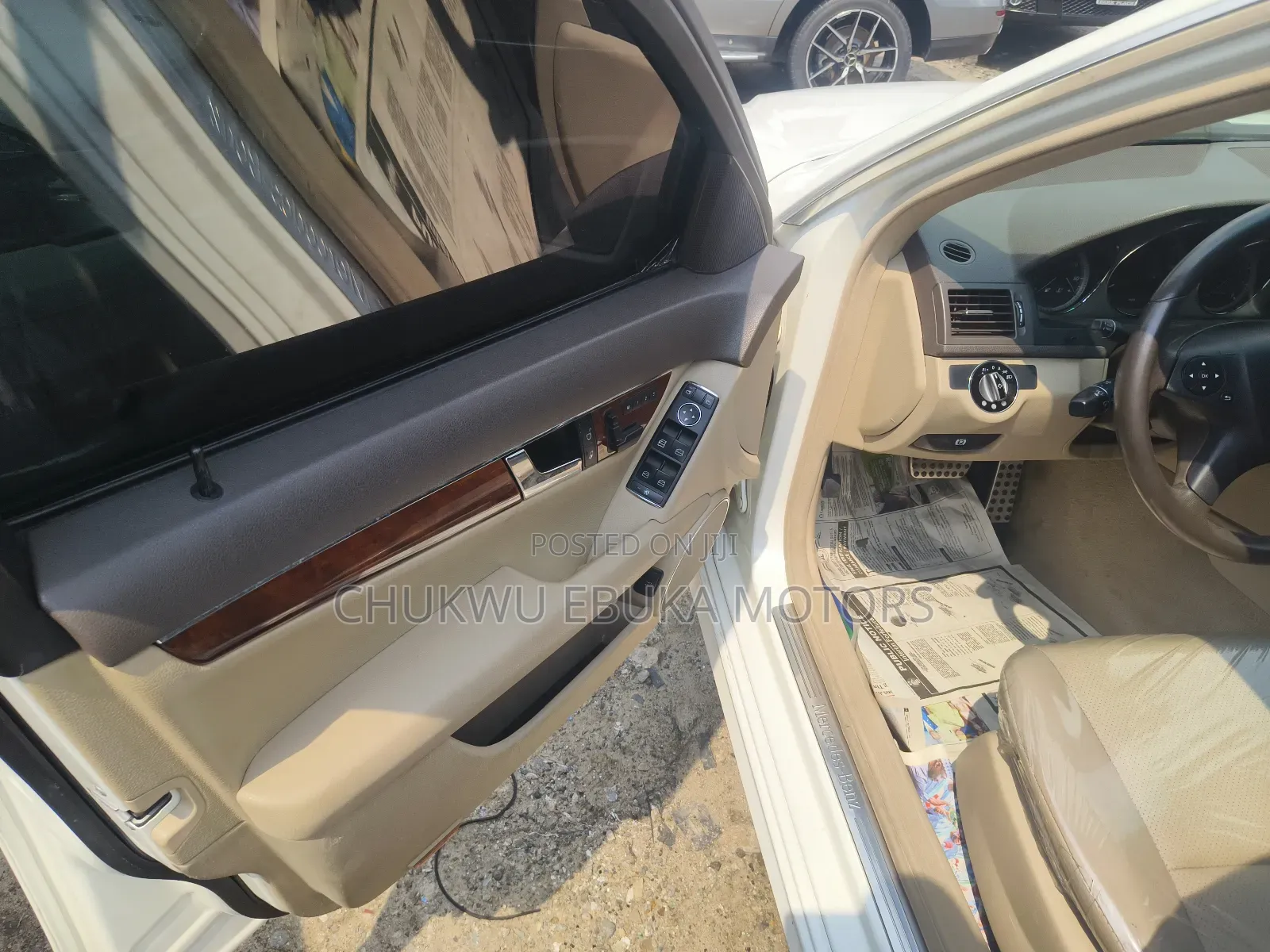Mercedes-Benz C300 Luxury 4Matic Sedan AWD (3.0L 6cyl 7A) 2010 White