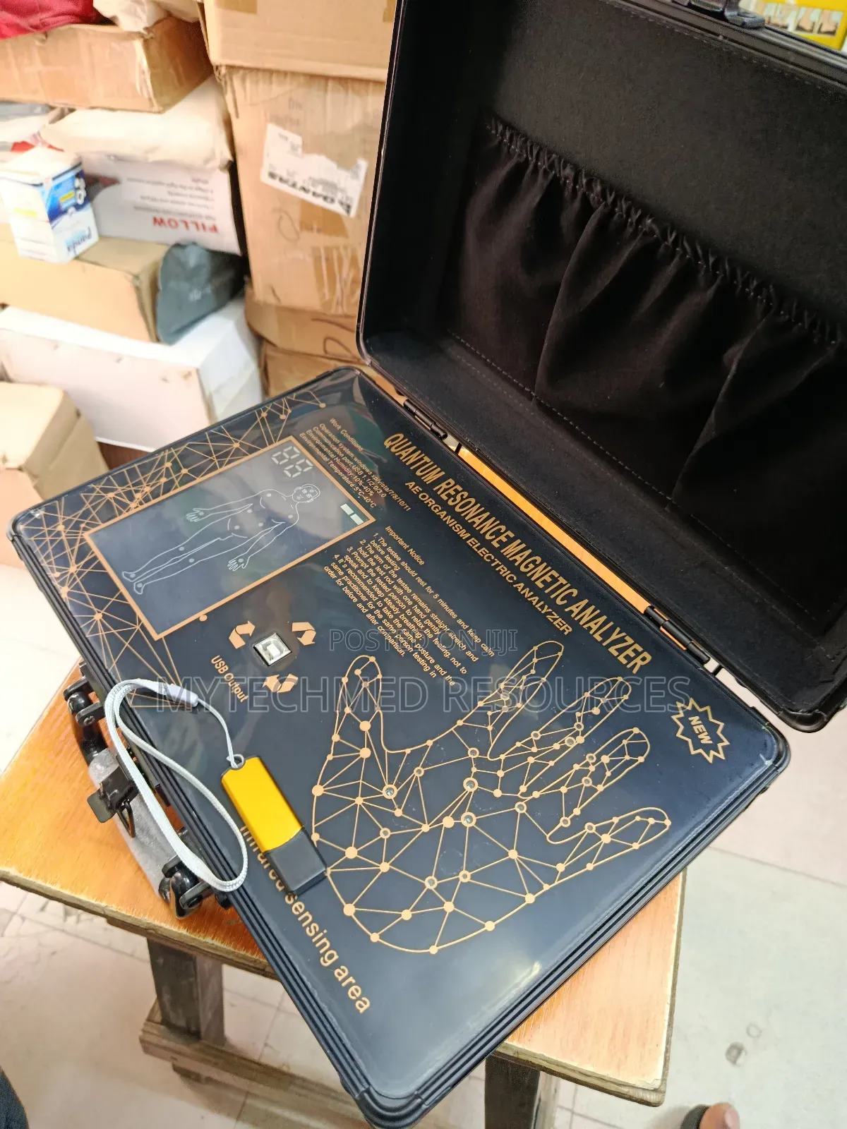 Quantum Resonance Magnetic Analyzer