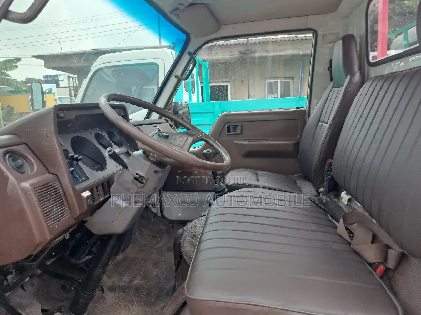 Toyota Dyna100 1999 White