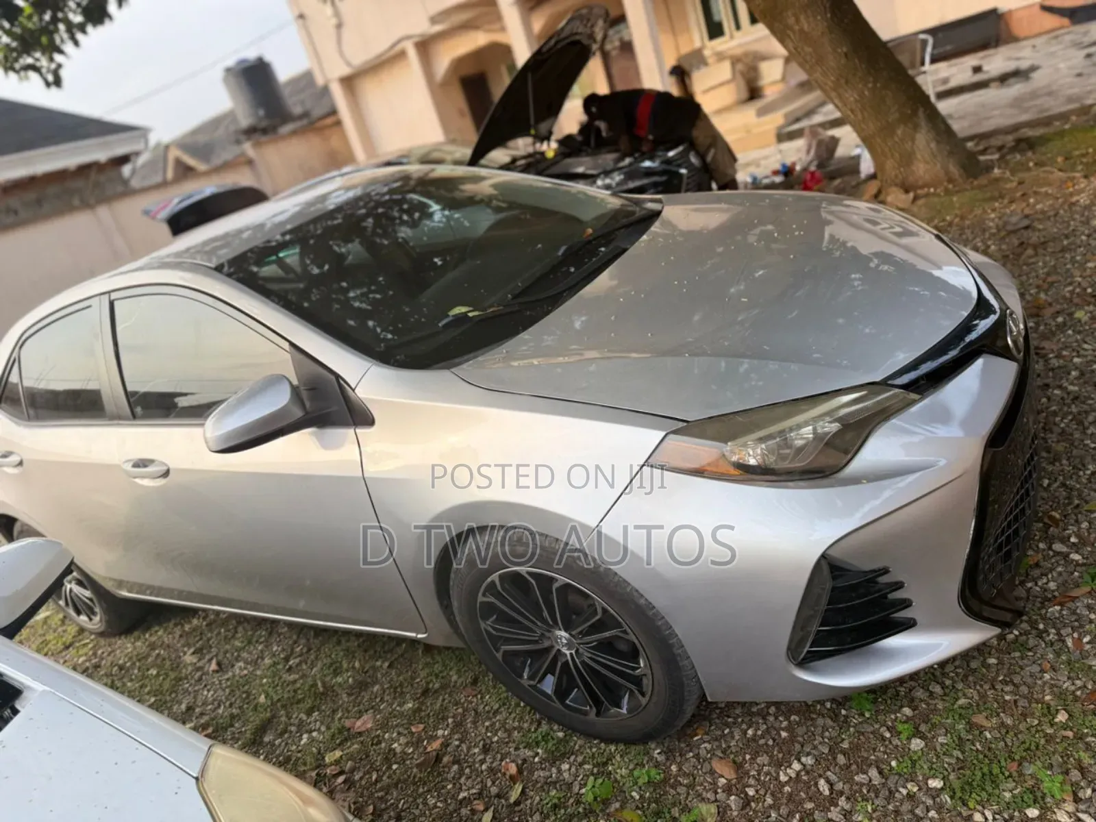 Toyota Corolla LE ECO 4dr Sedan (1.8L 4cyl CVT) 2017 Silver