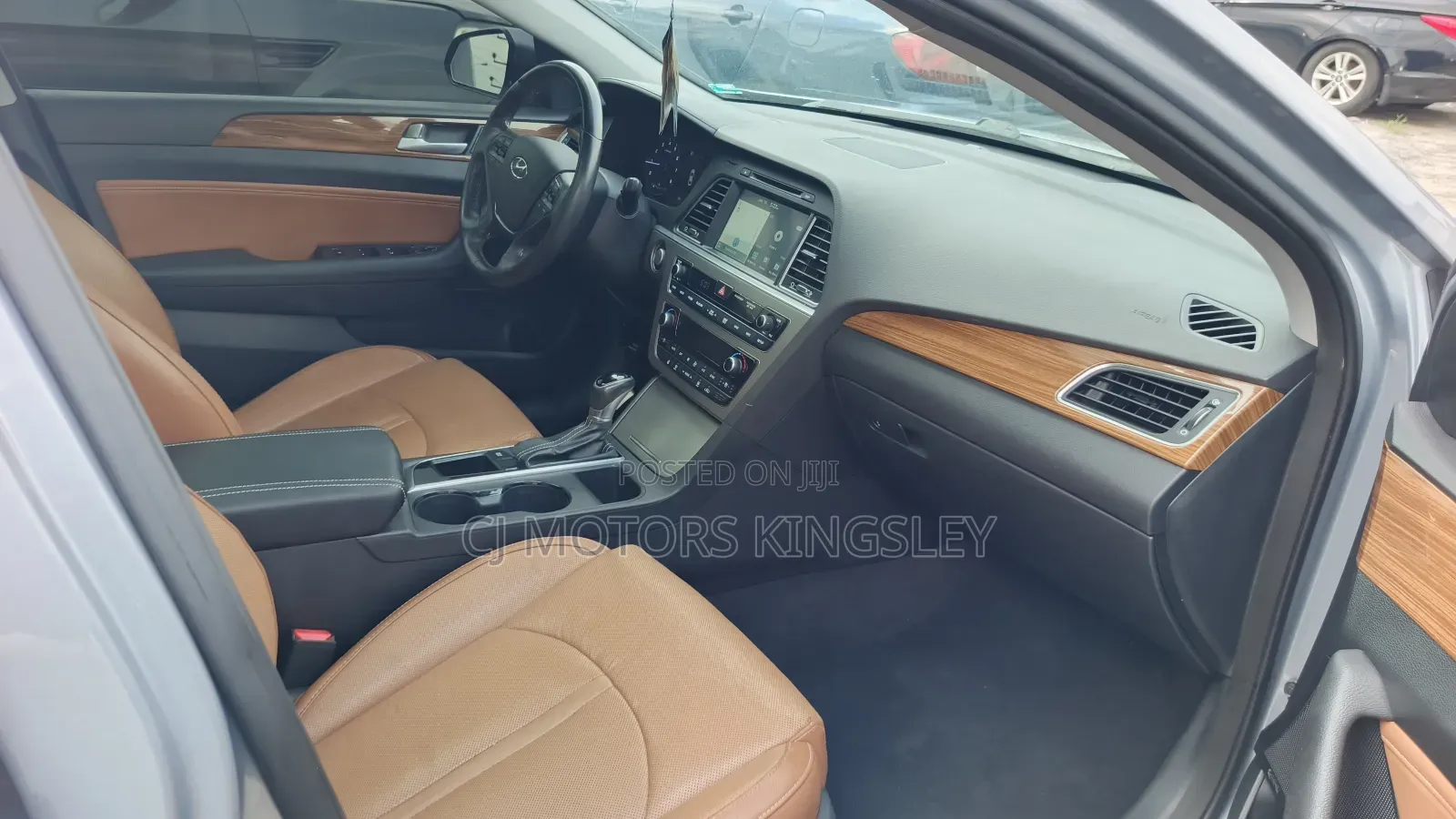 Hyundai Sonata Limited w/Brown Leather PZEV 4dr Sedan (2.4L 4cyl 6A)