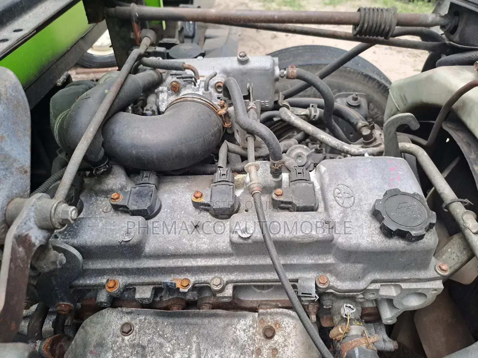 Toyota Dyna400