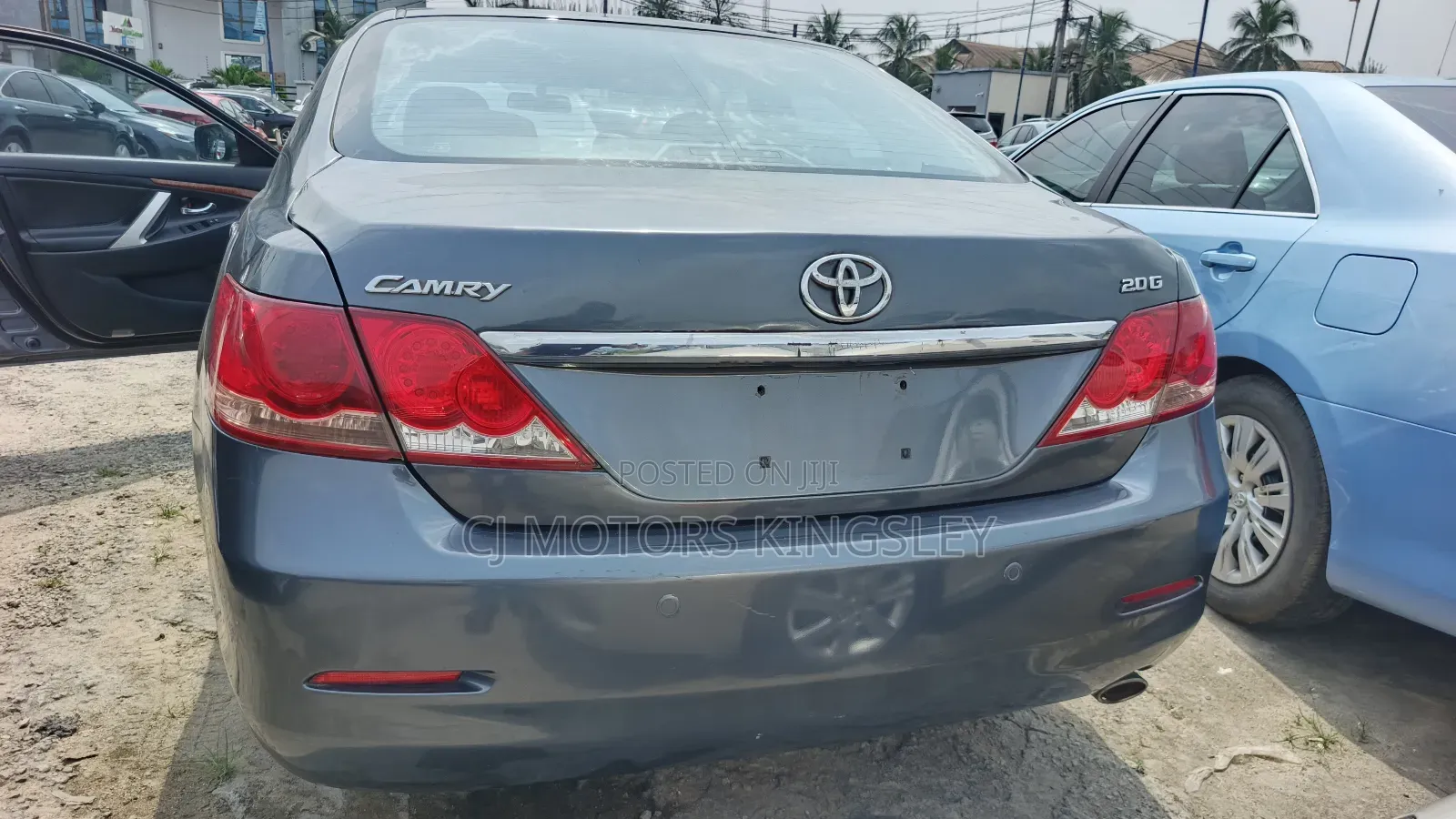 Toyota Camry 2.4 XLE 2008 Gray