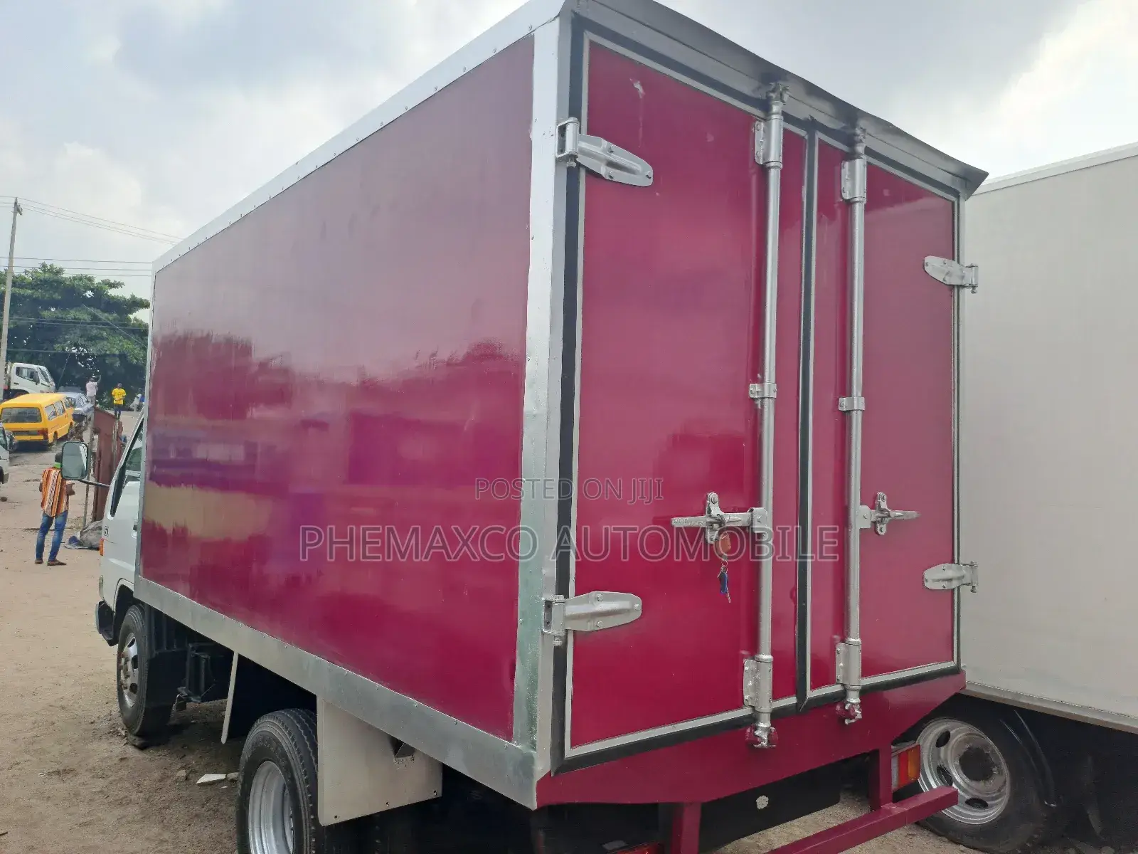 Toyota Dyna150 Covered Body 2002 White