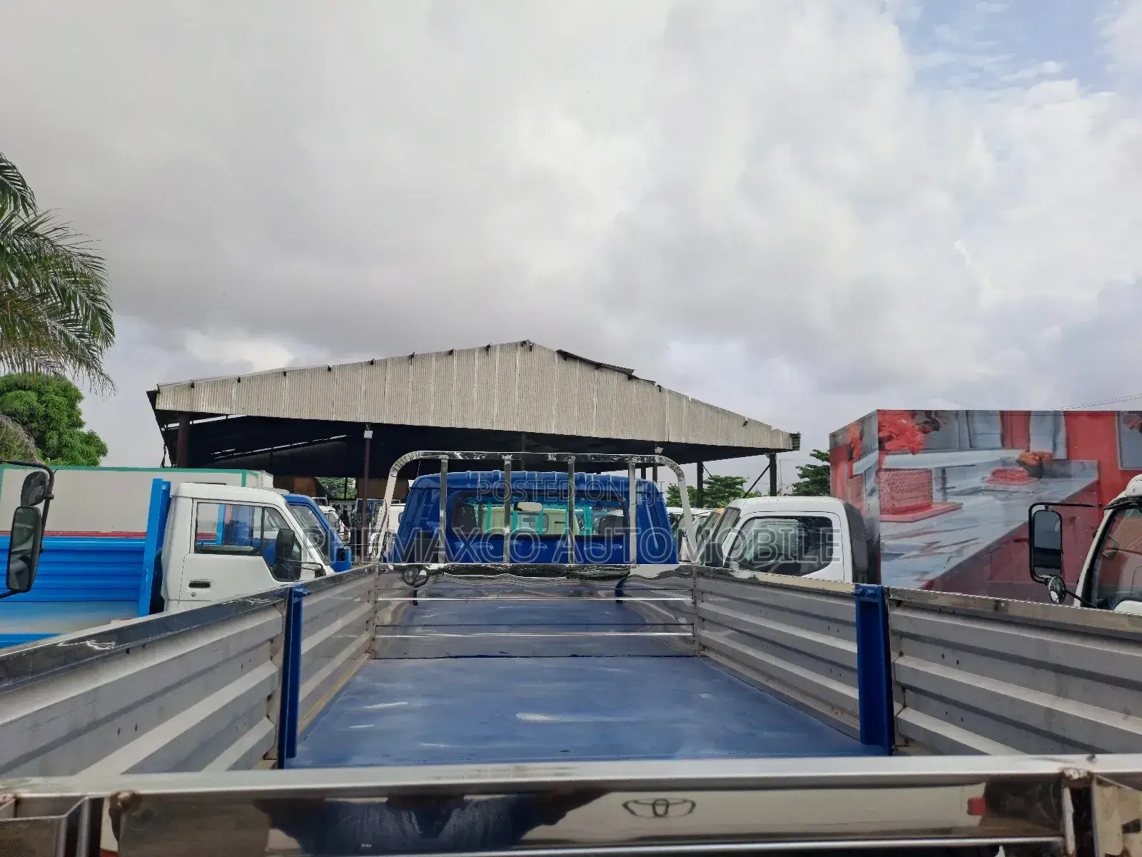 Toyota Dyna400 7tones Capacity