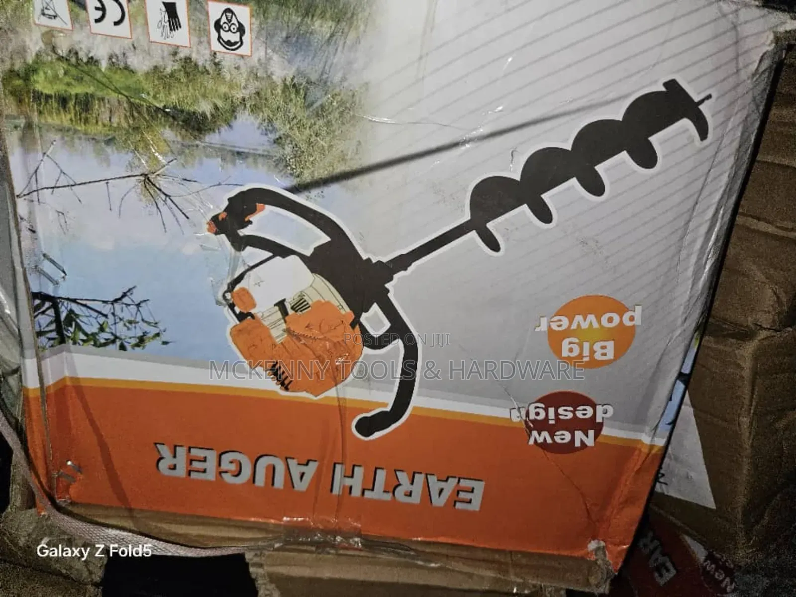 Comfortable Garden German Standard Earth Auger.