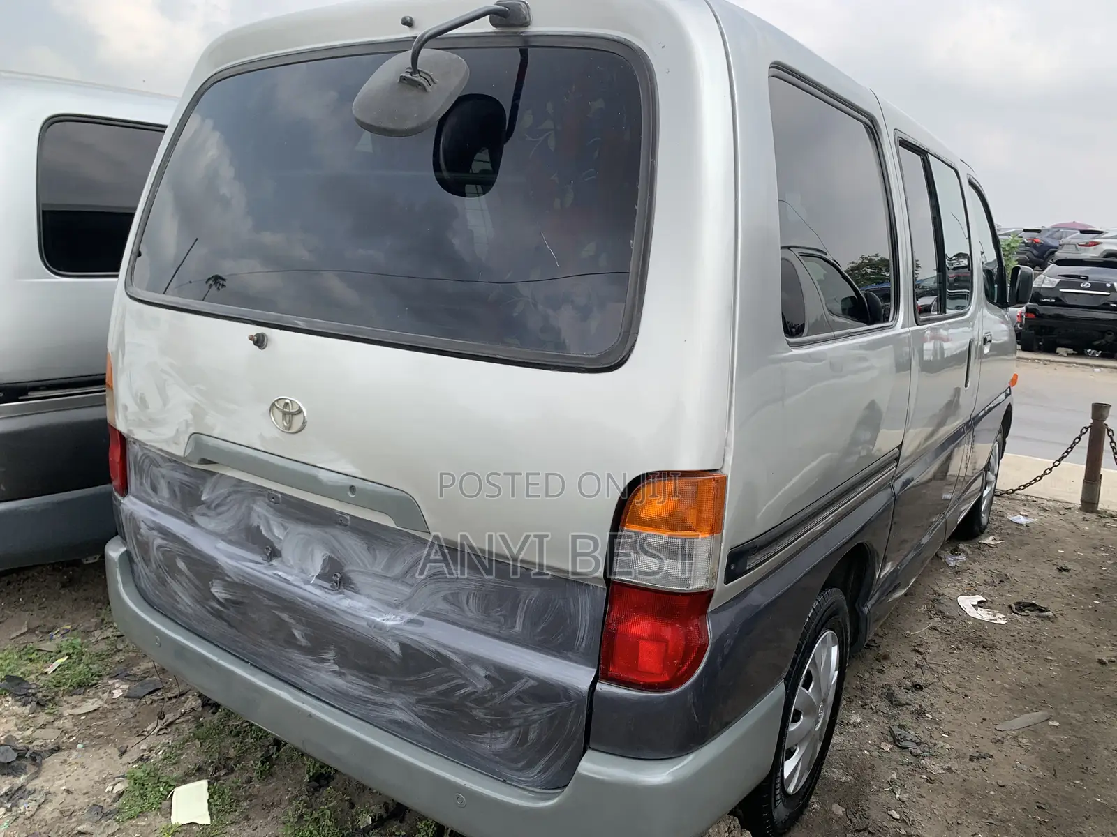 Toyota Grand HiAce 2005 Silver