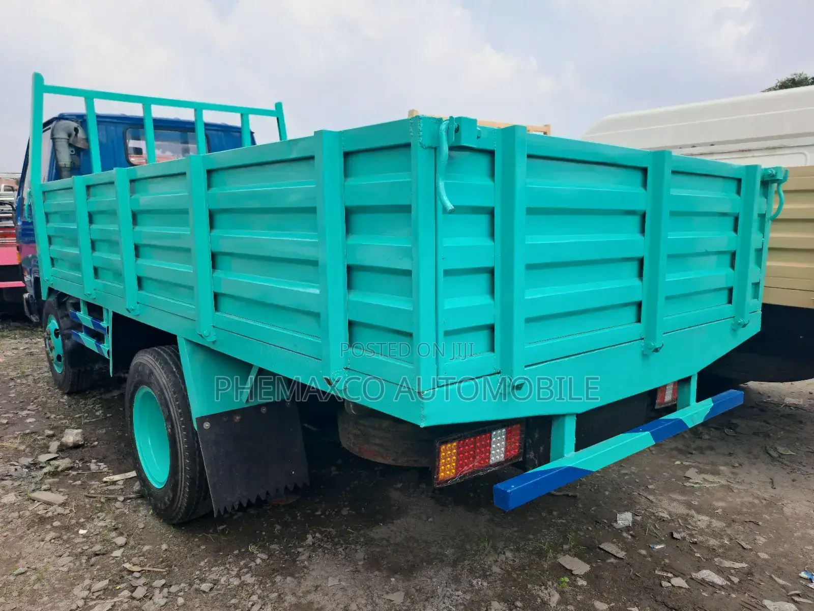 Toyota Dyna200 12felt Short Frame 2001 Blue