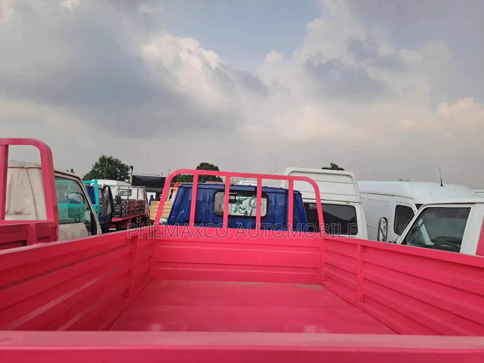 Toyota Dyna200 Blue Colour