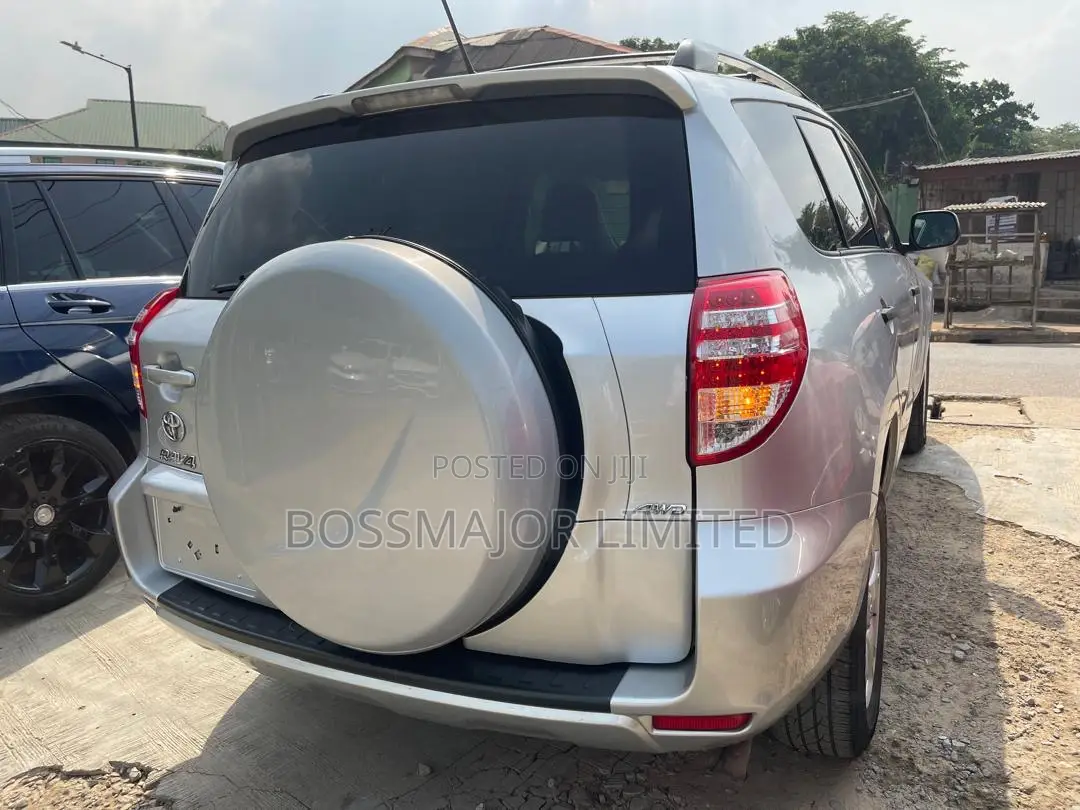 Toyota RAV4 3.5 4x4 2011 Silver