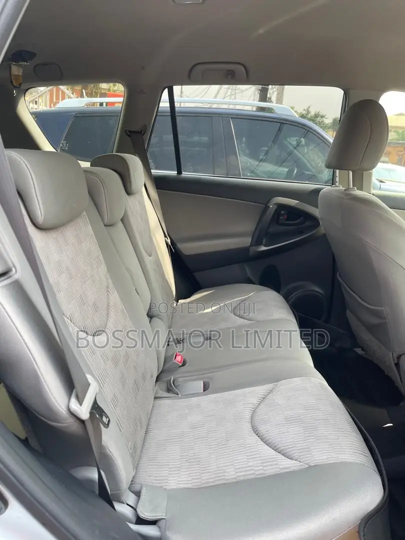 Toyota RAV4 3.5 4x4 2011 Silver