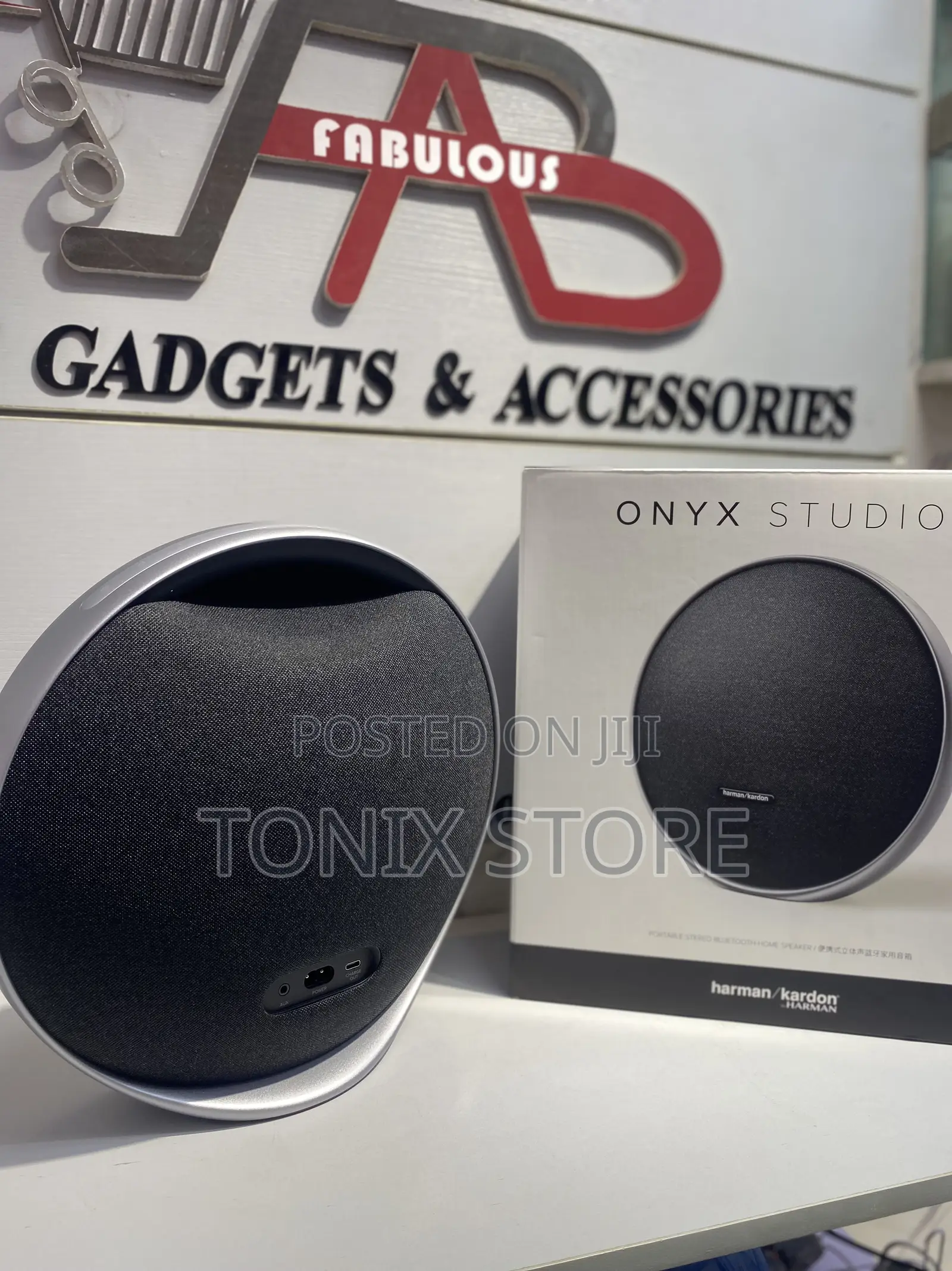 Harman/Kardon Onyx Studio 9 Speaker