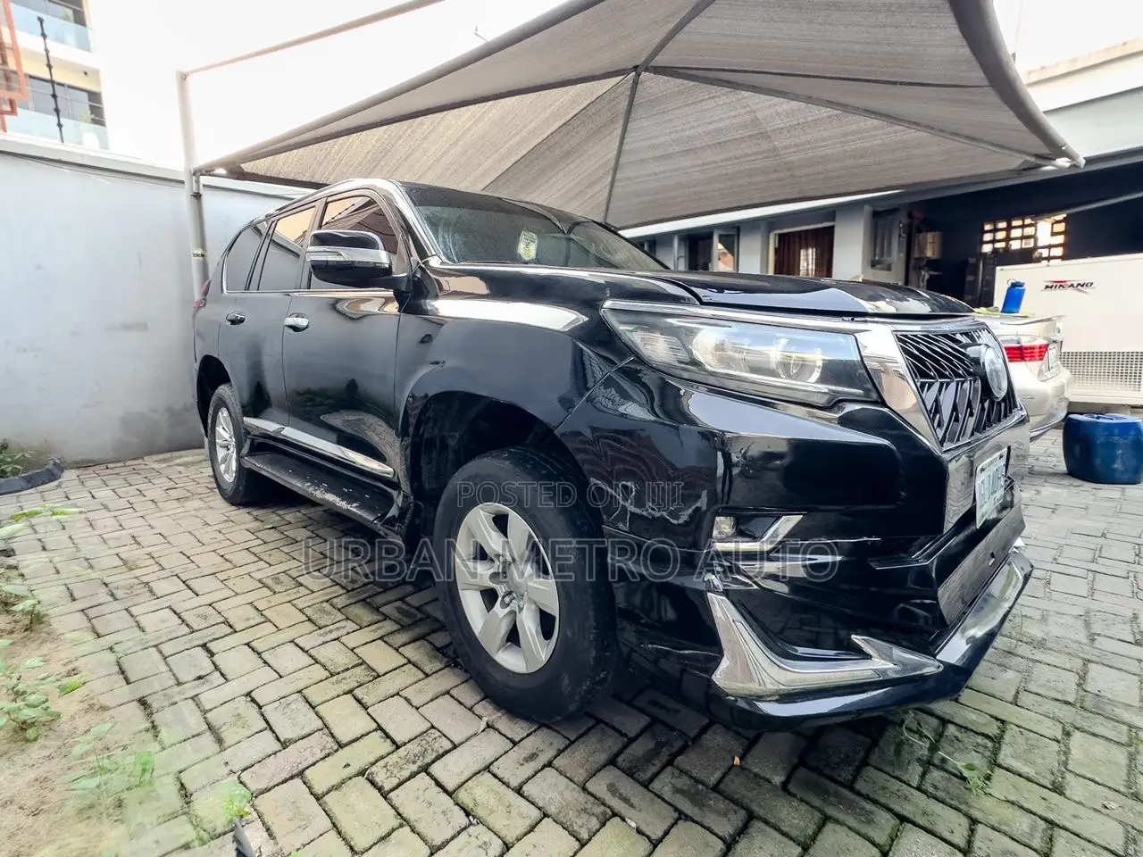 Toyota Land Cruiser Prado 2011 Black
