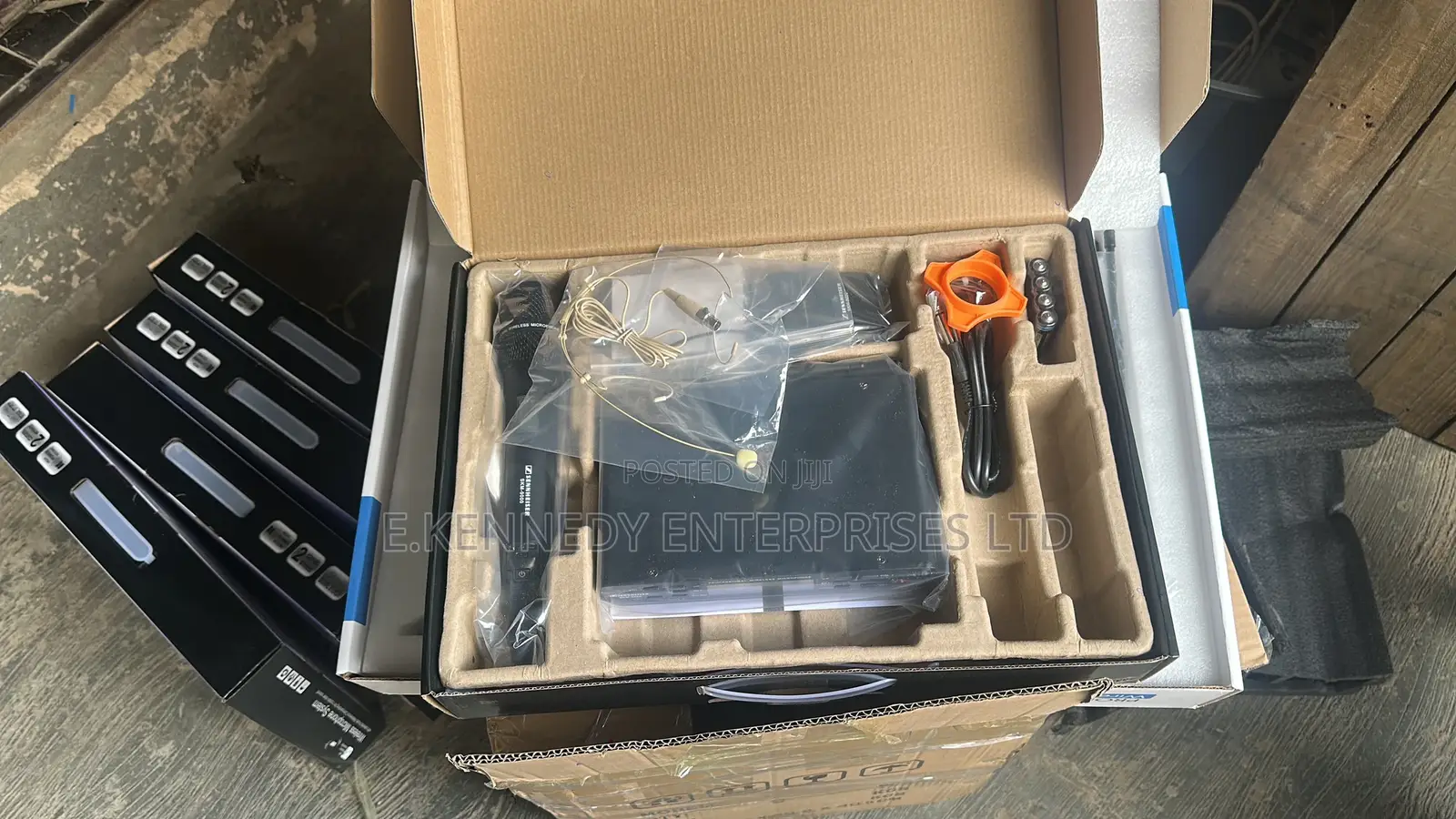 3in1 Sennheriser Uhf SKM Series Wireless Microphone