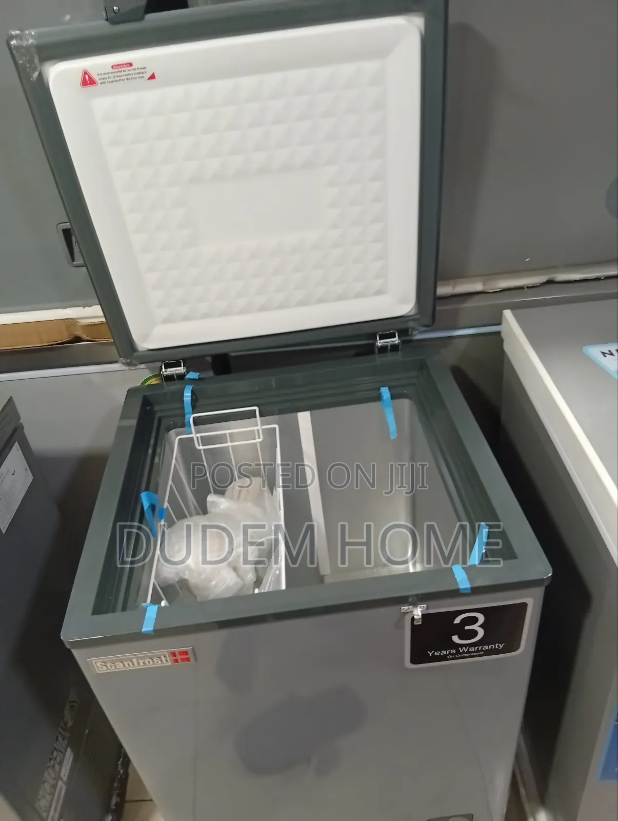 Scanfrost Chest Freezer 2fit 3 Year Warranty 93litres