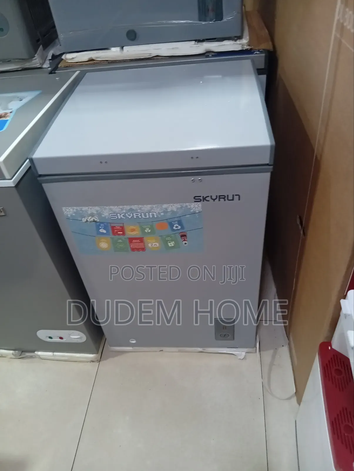 Skyrun Chest Freezer 2fit 100litres