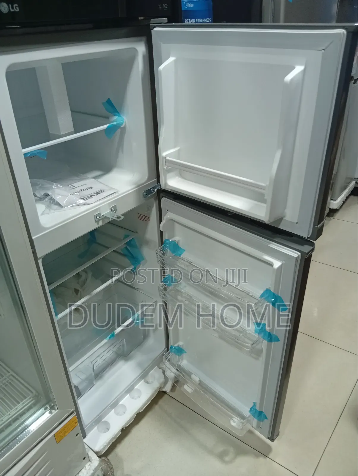 Skyrun Refrigerator Double Door BCD-138