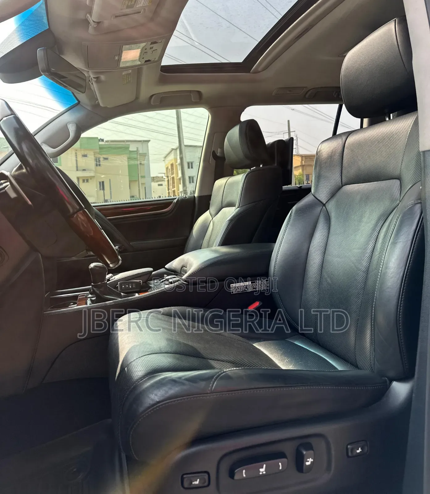 Lexus LX 2016 White