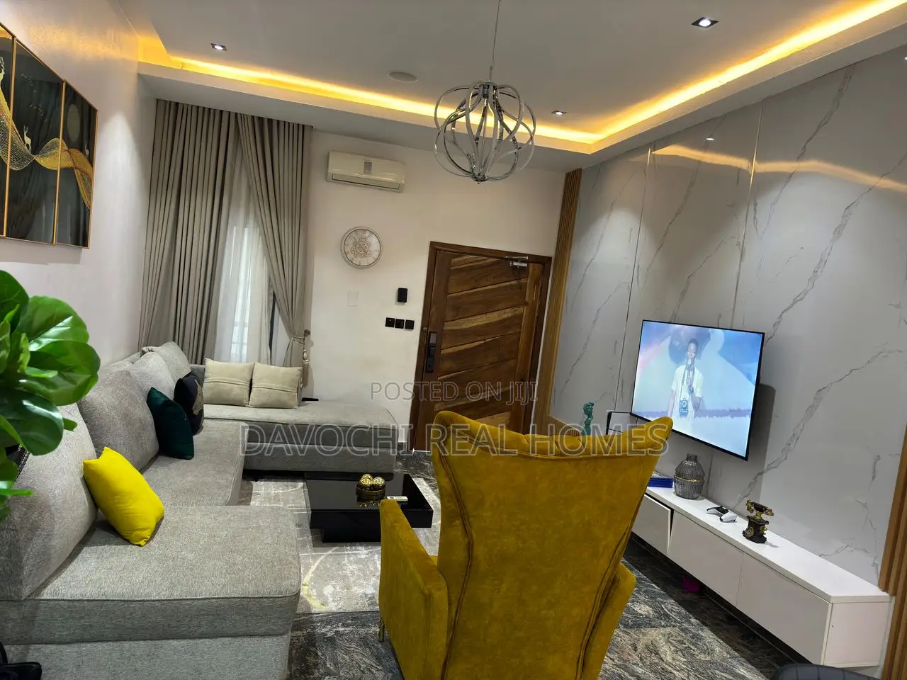 Furnished 2bdrm Apartment in Osapa London for rent