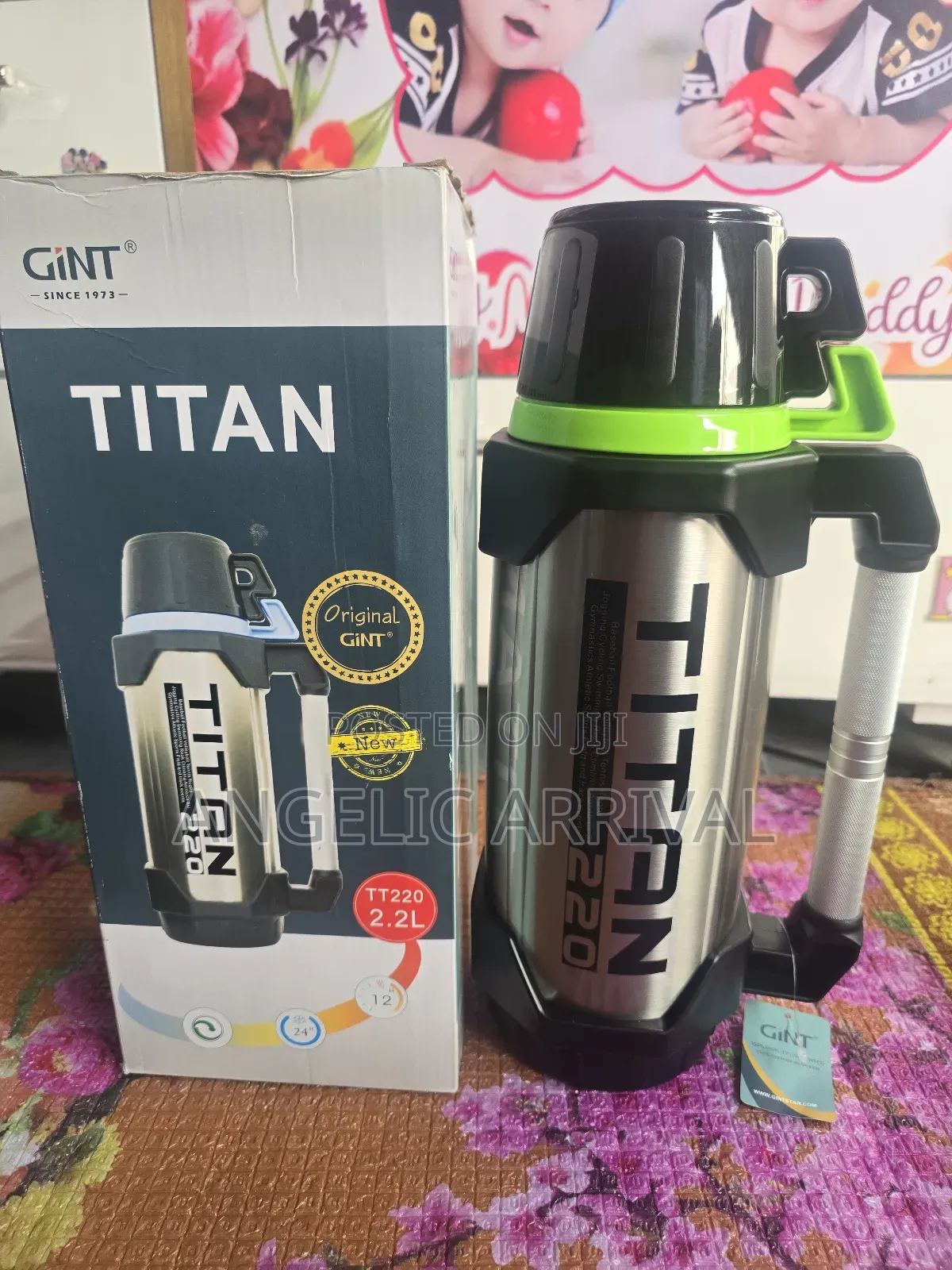 Titan Vacuum Flask. 2.2litre