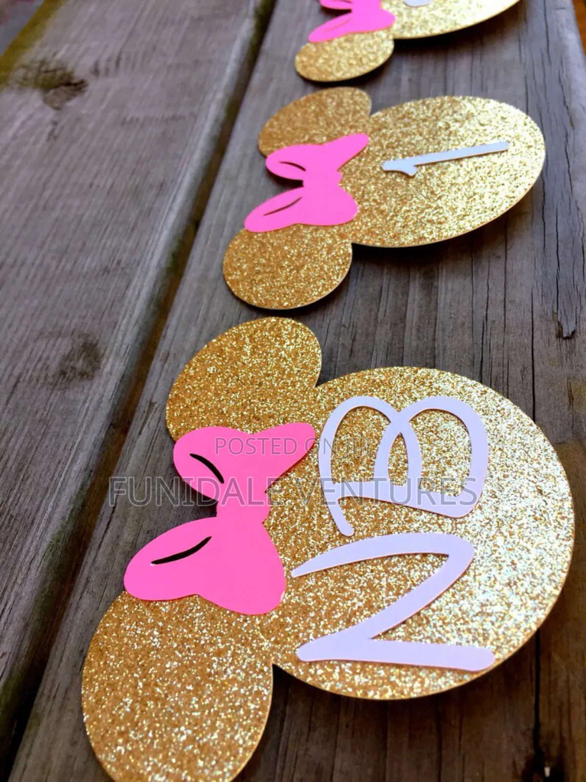 Minnie Mouse Head Nb to One Year Banner