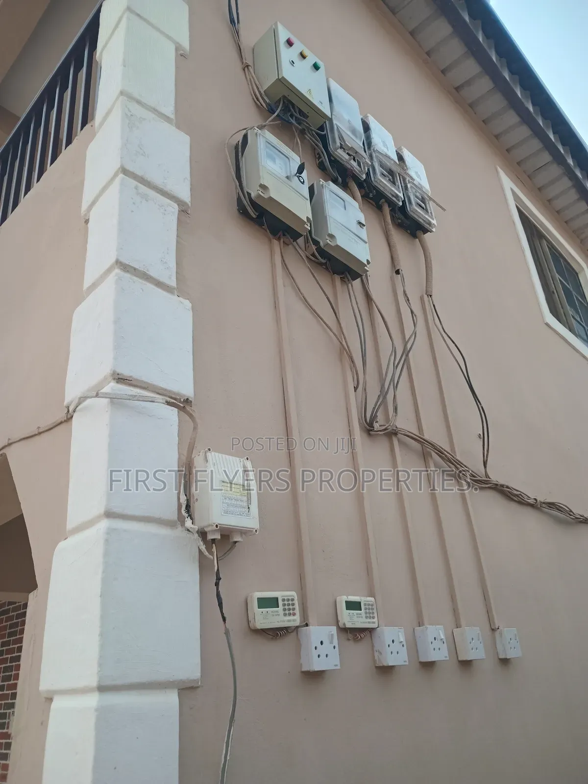 2bdrm Block of Flats in Bell Winners Ota for rent