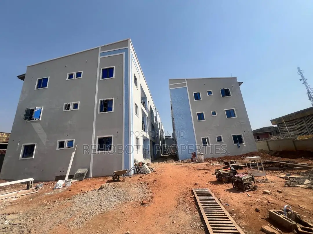 2bdrm Block of Flats in Richies Garden, Rind Road for sale
