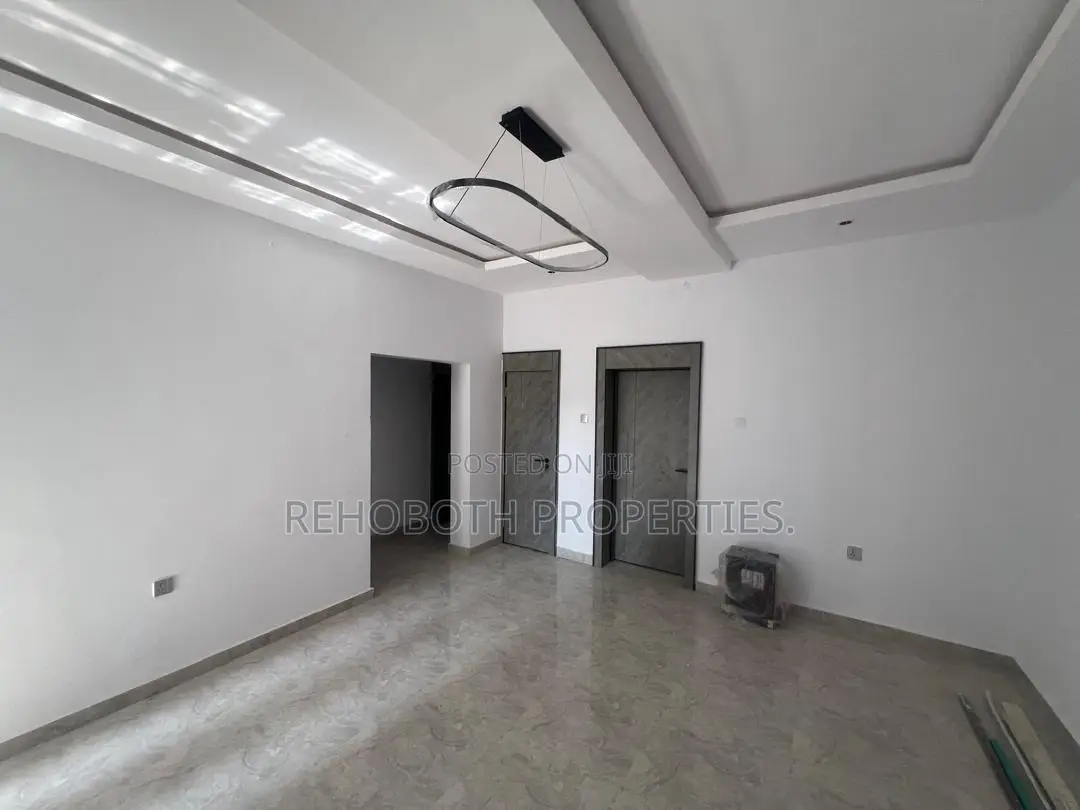 2bdrm Block of Flats in Richies Garden, Rind Road for sale