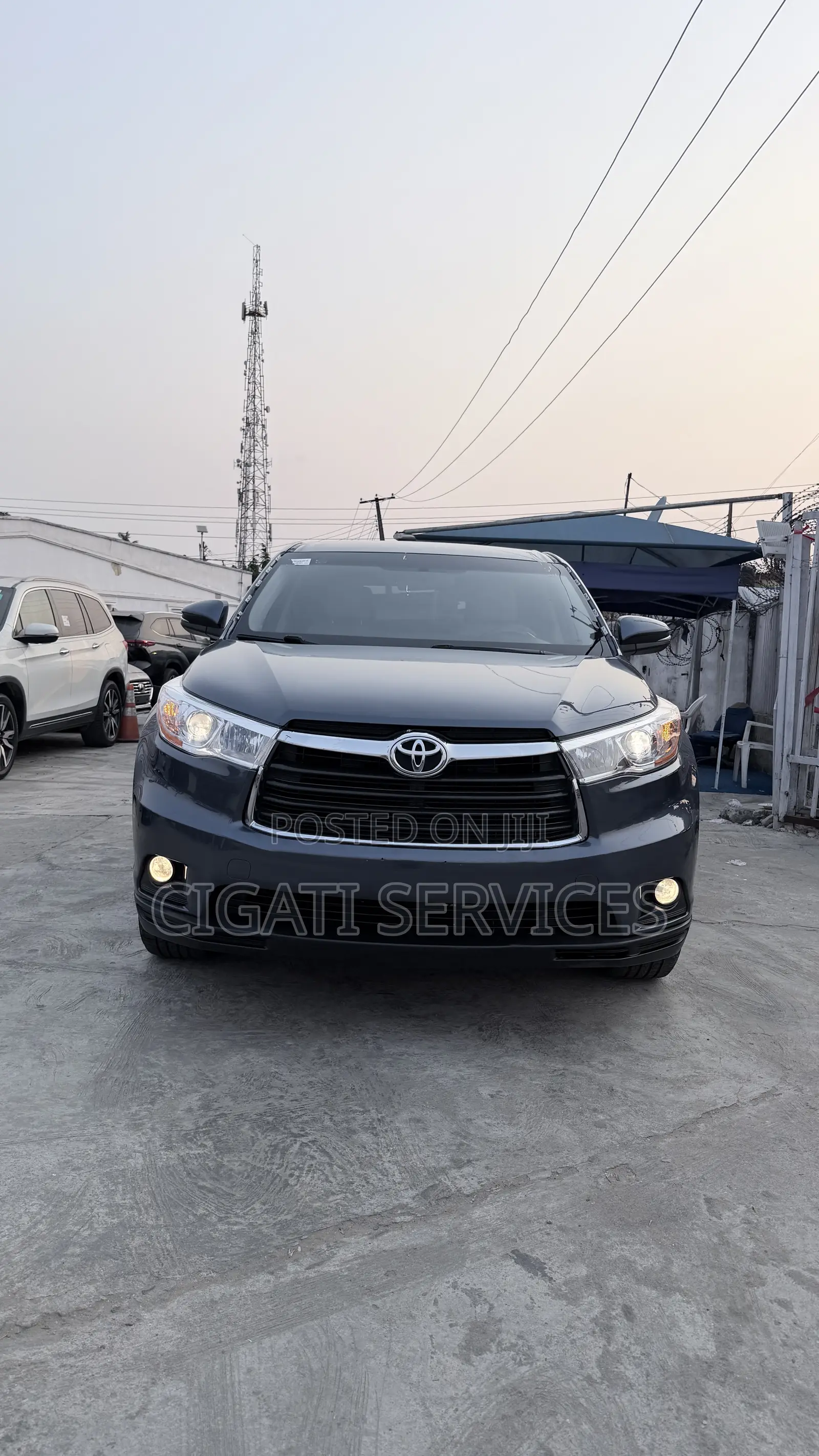 Toyota Highlander LE 4dr SUV AWD (3.5L 6cyl 6A) 2015 Blue