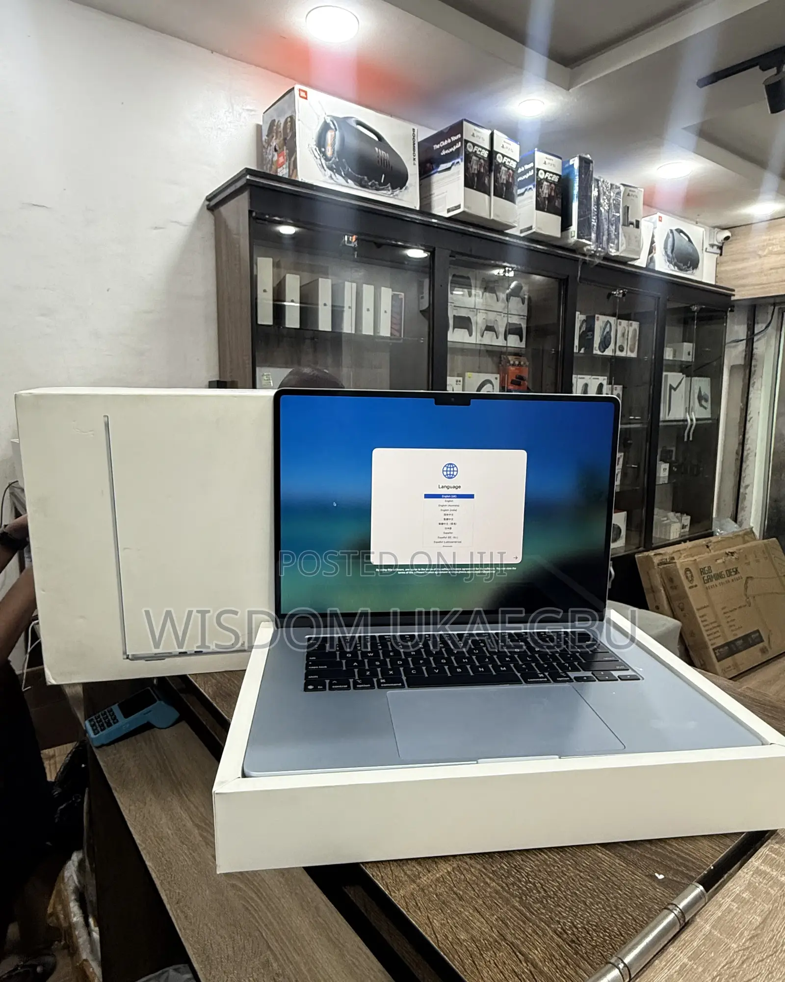Laptop Apple MacBook Air 2025 M4 15-Inch 16GB Apple M4 SSD 512GB