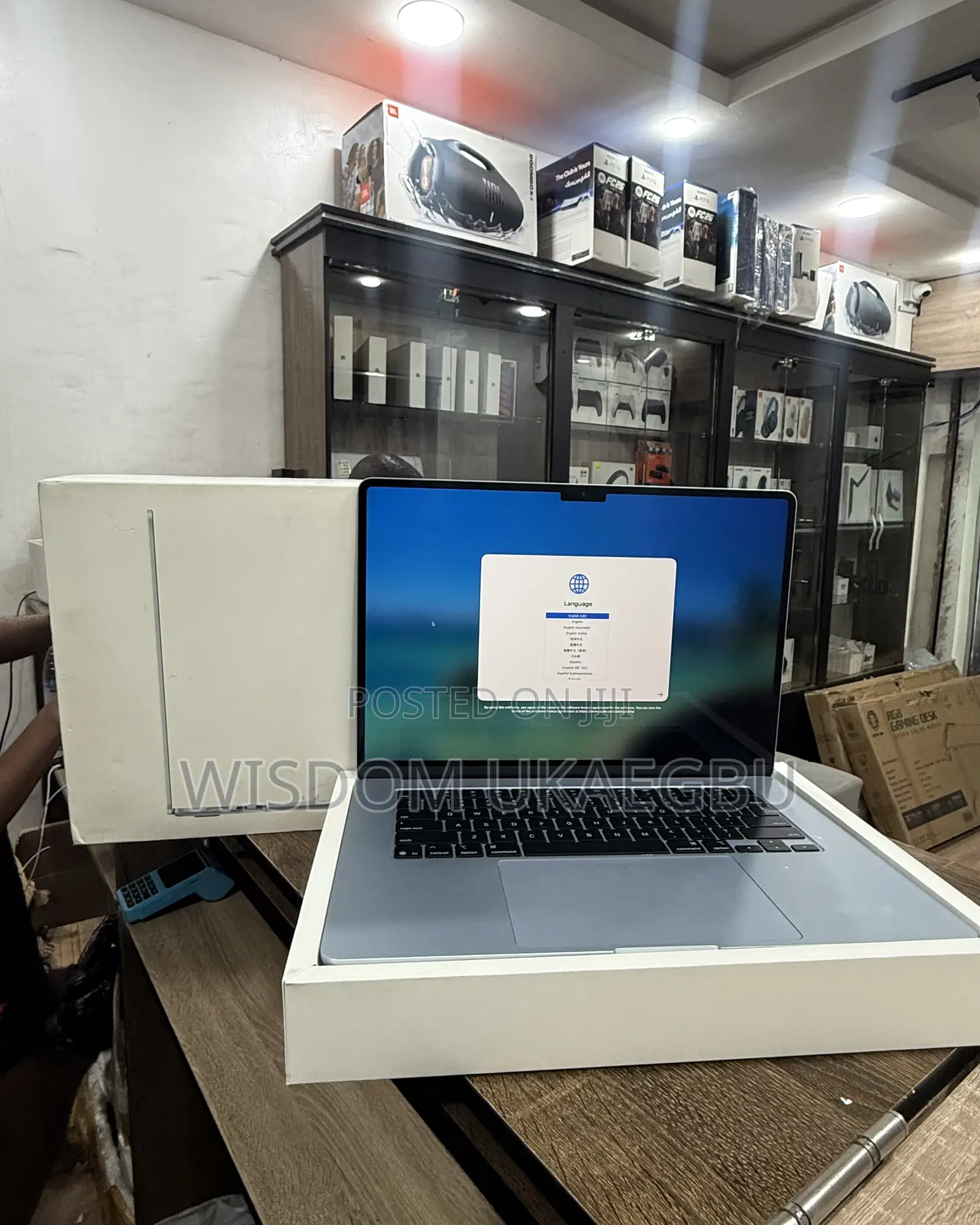 Laptop Apple MacBook Air 2025 M4 15-Inch 16GB Apple M4 SSD 512GB
