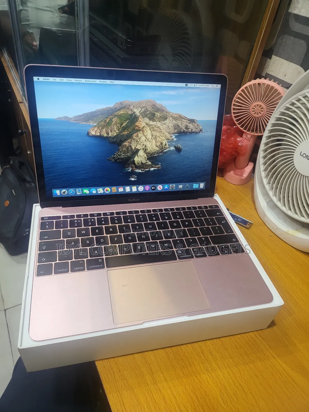 Laptop Apple MacBook 2016 8GB Intel Core M3 SSD 256GB