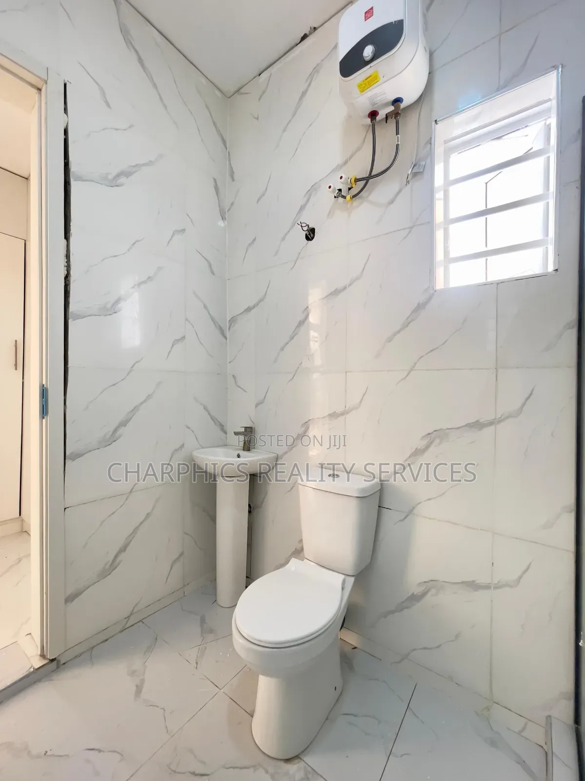 4bdrm Duplex in Ikota for sale