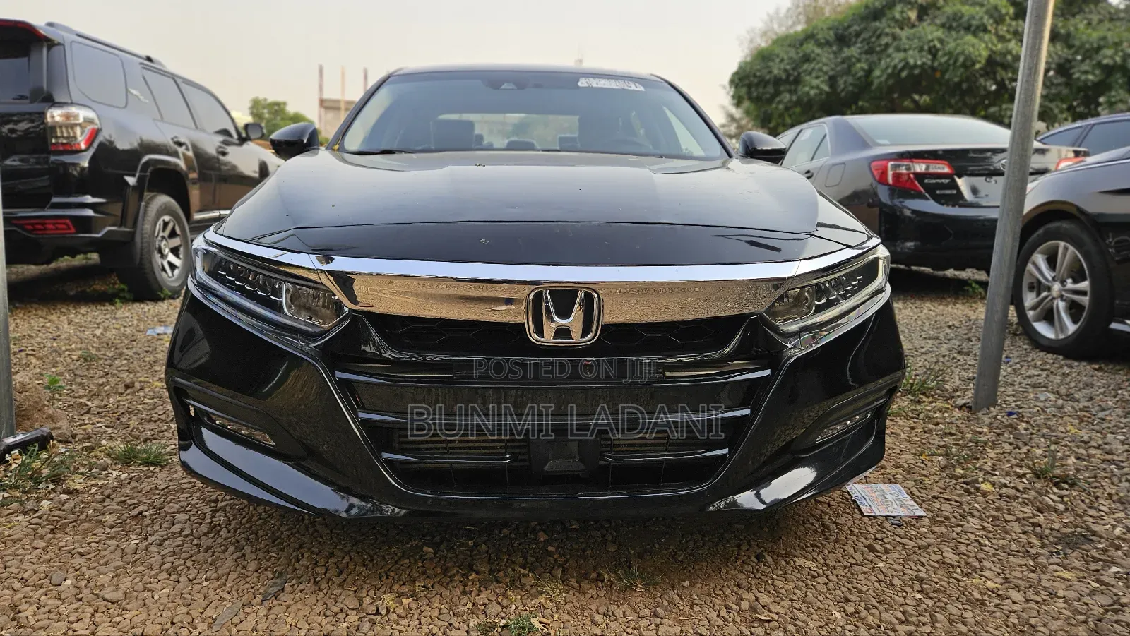 Honda Accord LX (1.5L 4cyl Turbo CVT) 2019 Black