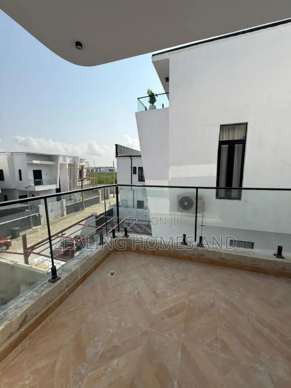 5bdrm Duplex in Ajah Estate for sale