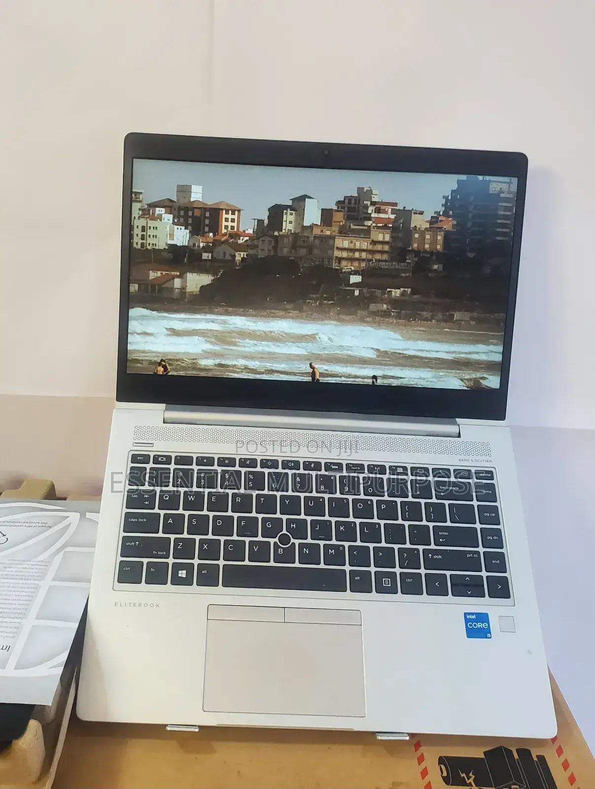 New Laptop HP EliteBook 840 G5 8GB Intel Core I5 SSD 512GB