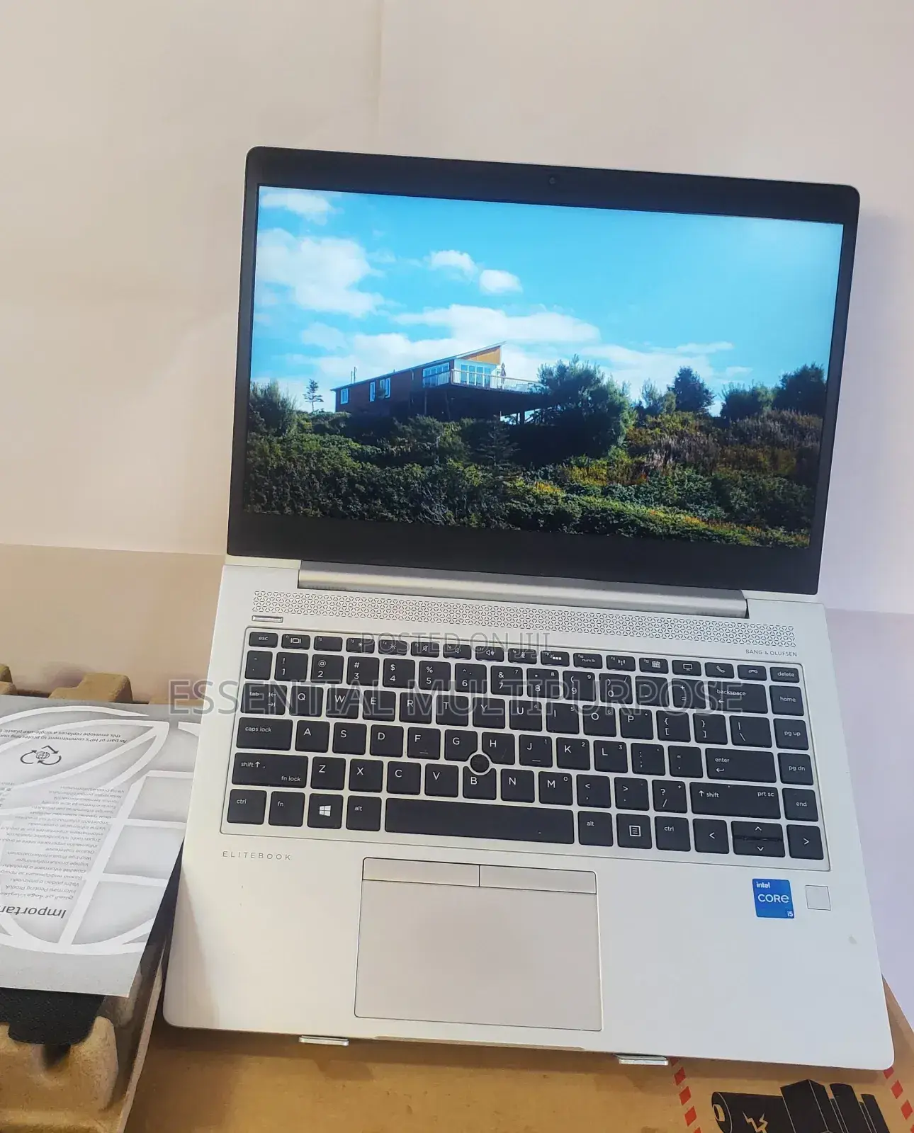 New Laptop HP EliteBook 840 G5 12GB Intel Core I5 SSD 512GB