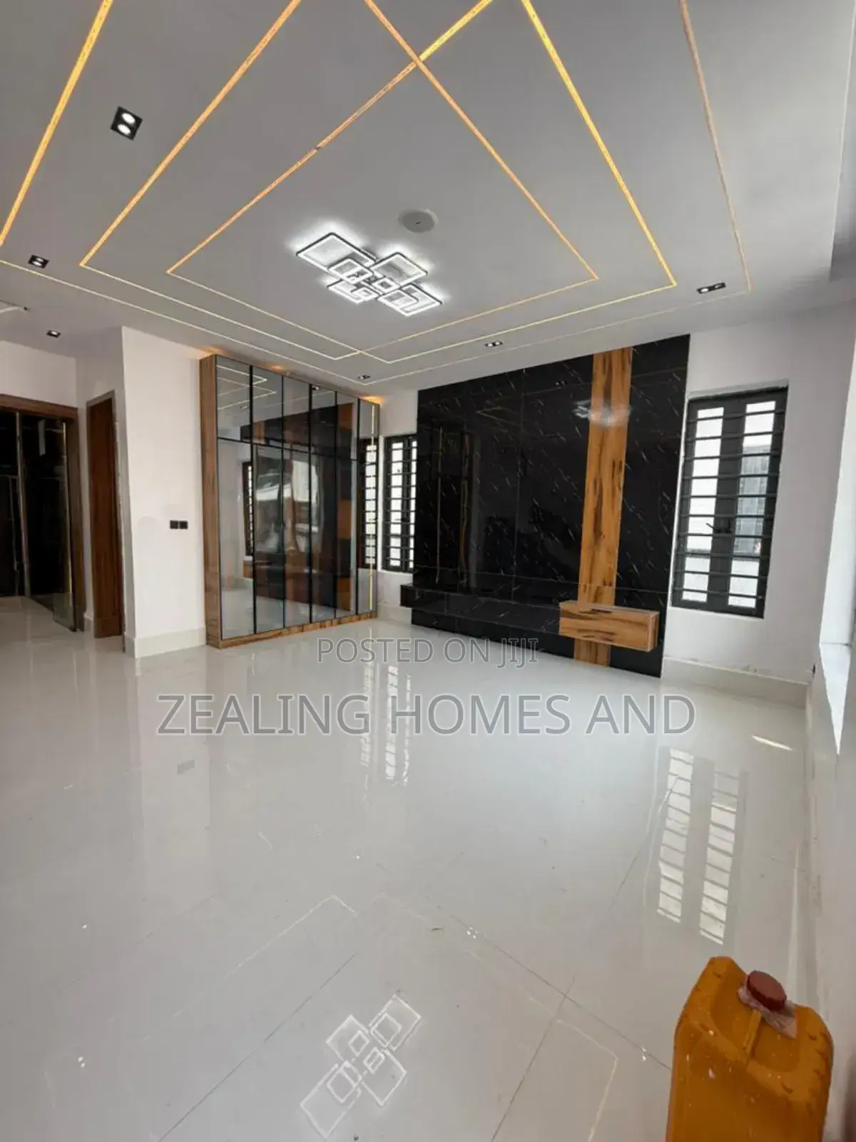 4bdrm Duplex in Ajah, Estate, Lagos for sale