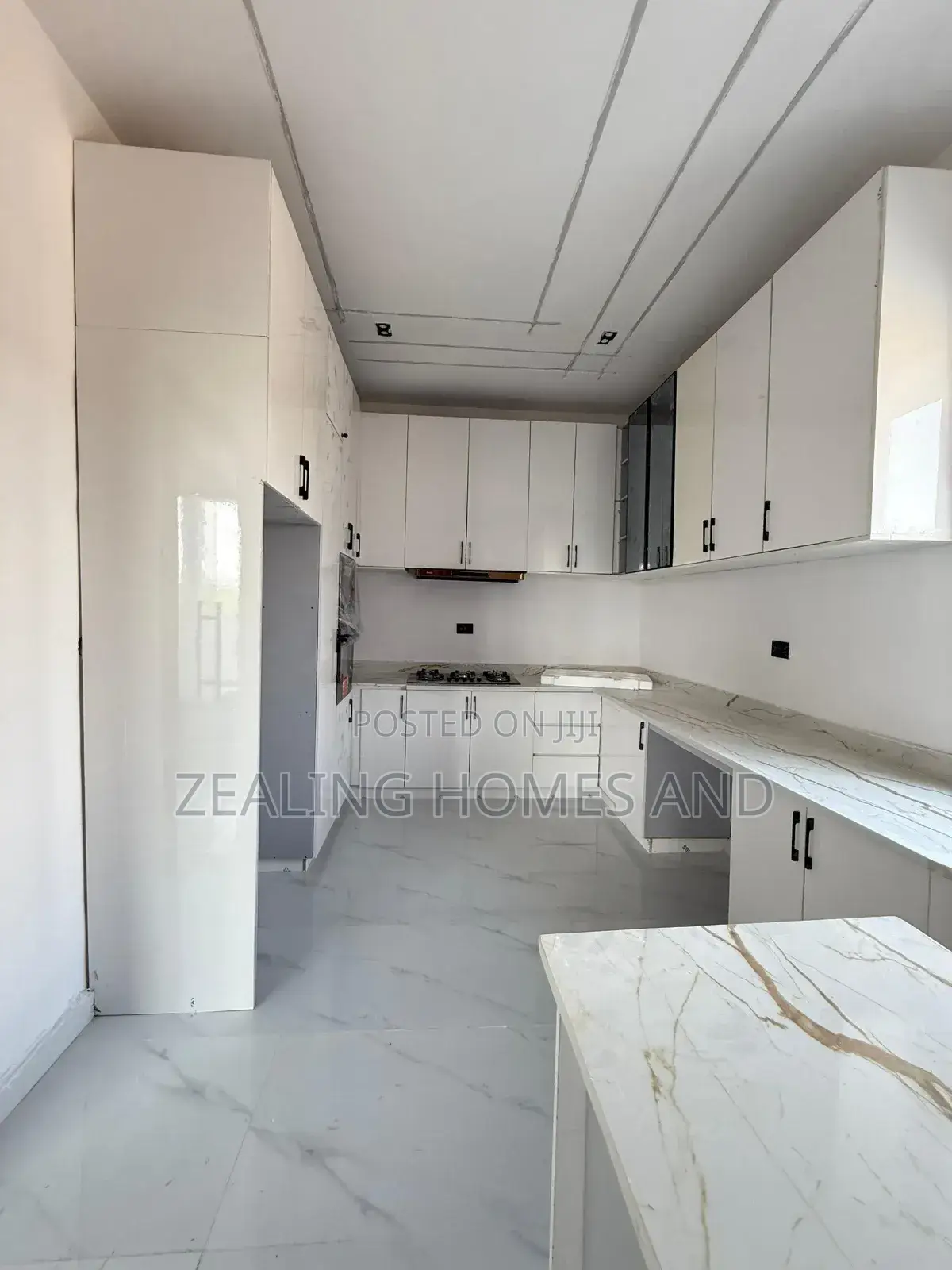 5bdrm Duplex in Ajah Estate for sale