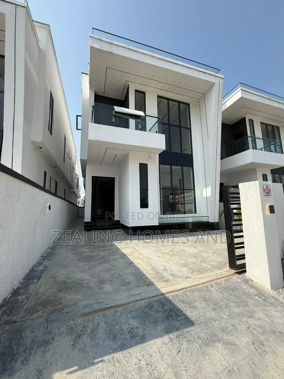 4bdrm Duplex in Ajah Estate for sale