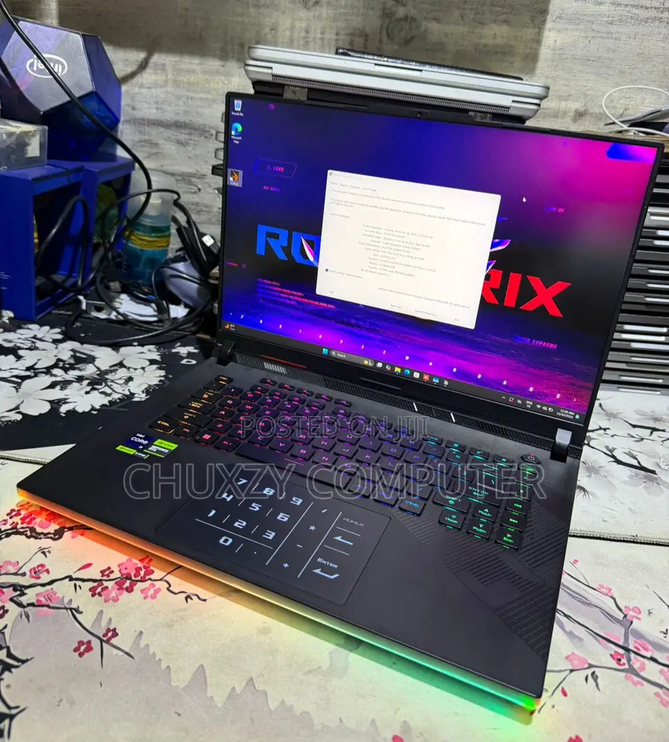Laptop Asus ROG Strix G16 G614 32GB Intel Core I9 SSD 1T