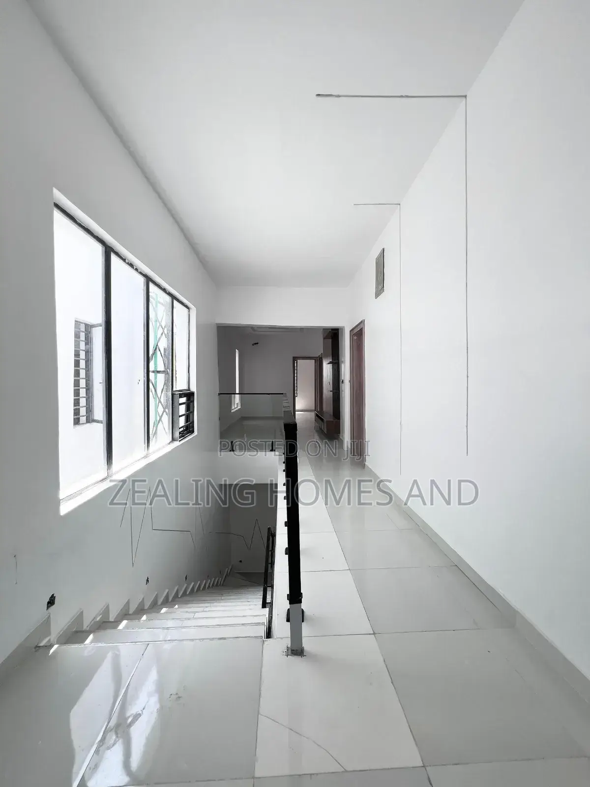 5bdrm Duplex in Vgc Lekki Ajah for sale