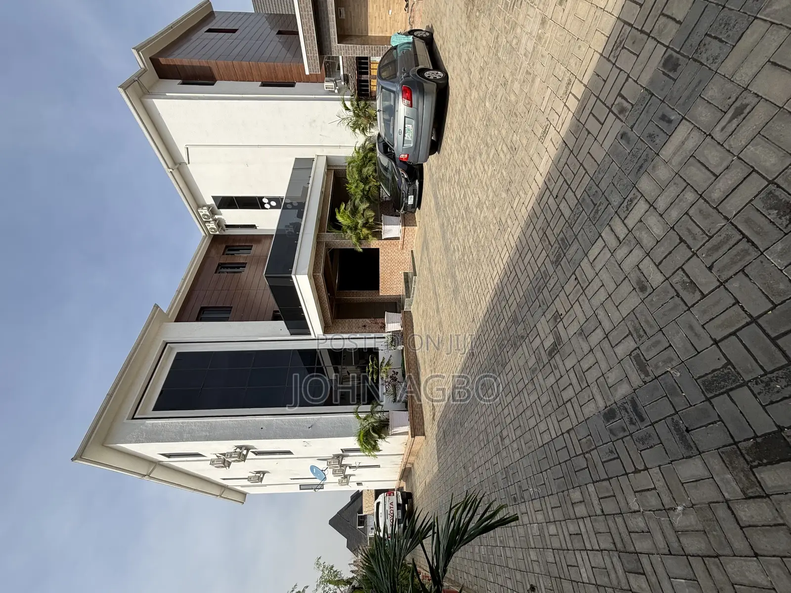 Furnished 6bdrm Apartment in Bunkoro for sale