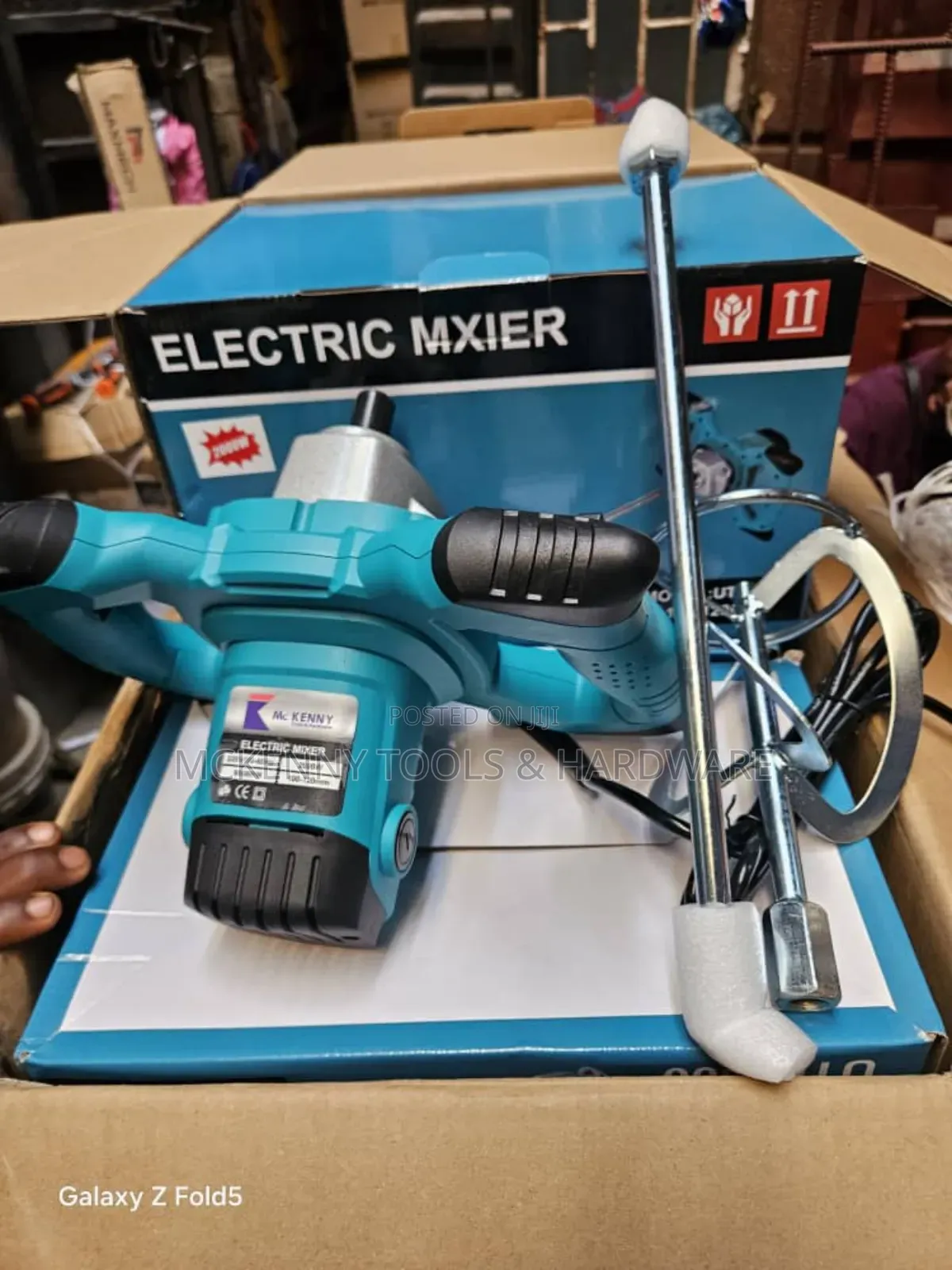 Mckenny  Electric Mixer (Model: Ut01800).