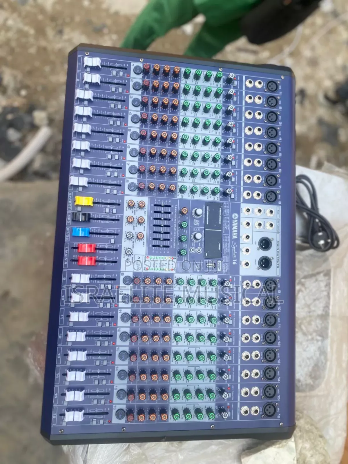 Yamaha 16 Channels Mixer With USB, Bluetooth