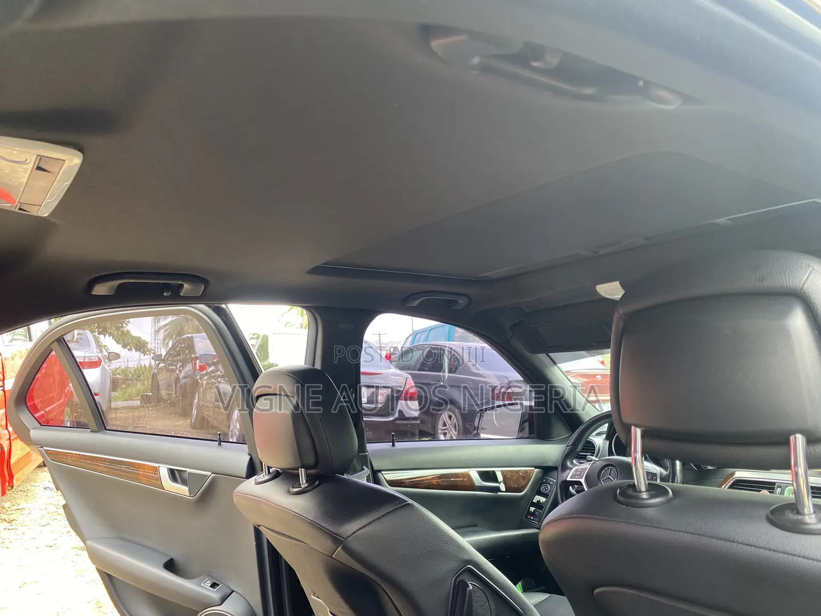 Mercedes-Benz C250 2012 Black