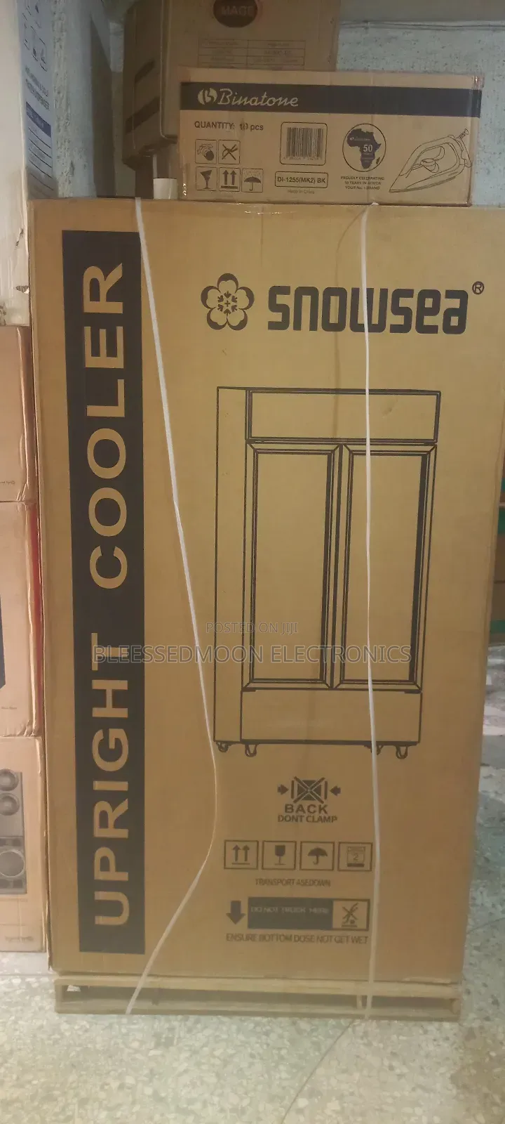 Snowsea Show Glass Standing Fridge Low Voltage With Avr