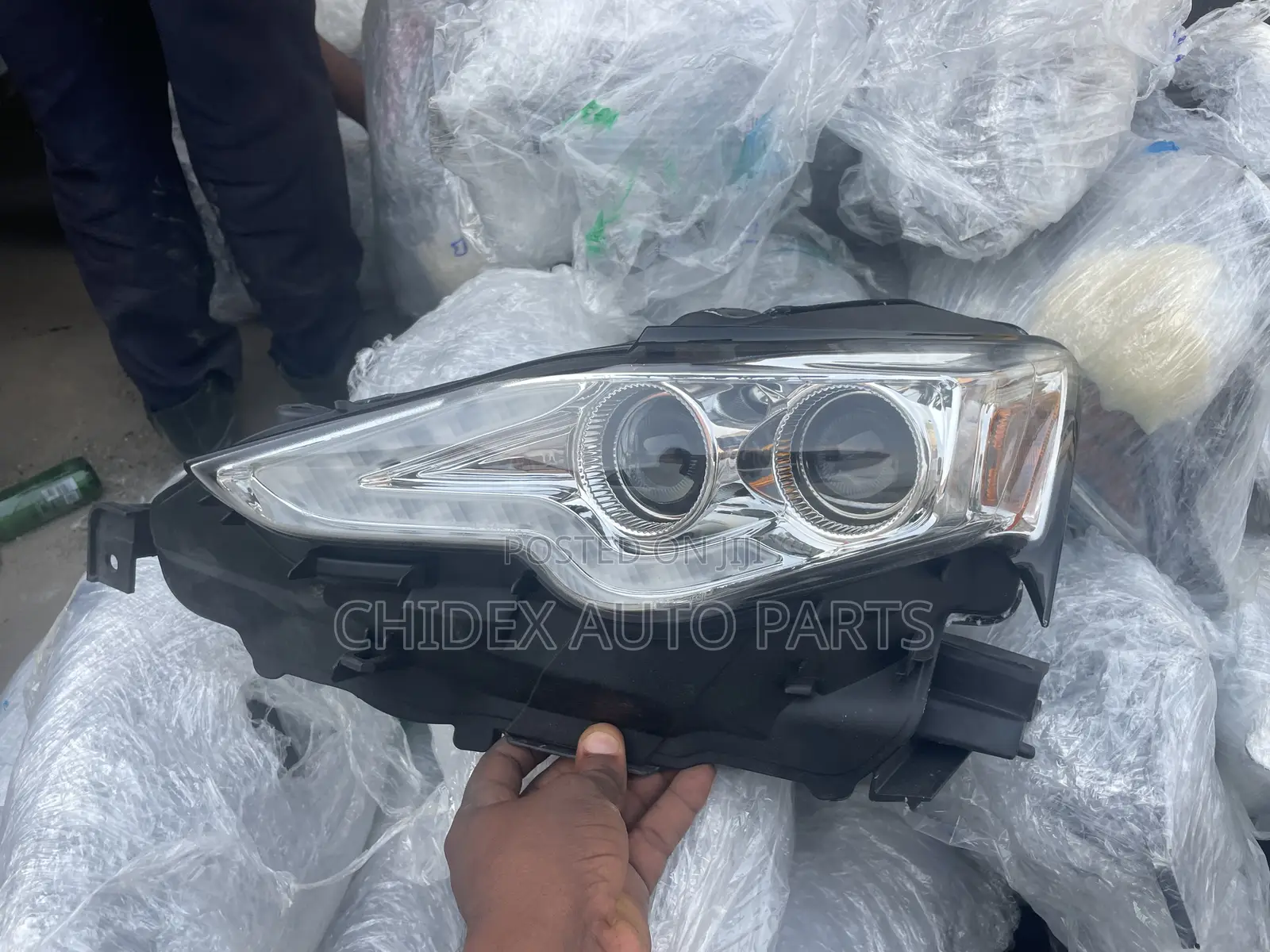 Upgrade Headlamp for Is250 2015
